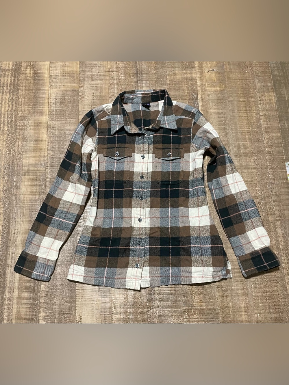 Patagonia Fjord Long Sleeve Flannel Button-Up Shirt in Brown, Black & Cream